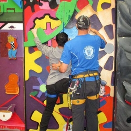 ESOL Business students visit Extreme Edge Rock Climbing