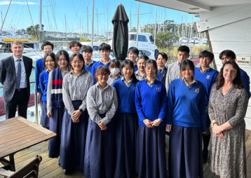 International graduation lunch 001