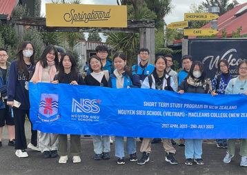 International sheepworld 001