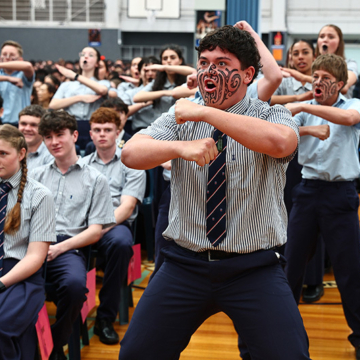 Cultural performances 009