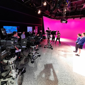Media studies aut 003