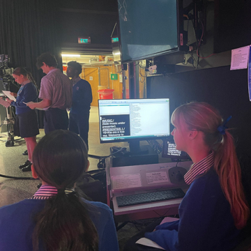 Media studies aut 006