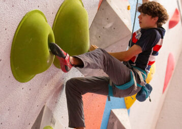Climbing series1 thumb