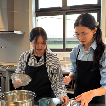Laos international students enjoy three week experience at Macleans College