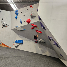 Macleans College climbers perform strongly at national competition