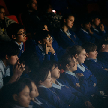 An unforgettable encounter with Macbeth: Macleans College Year 10 live theatre trip