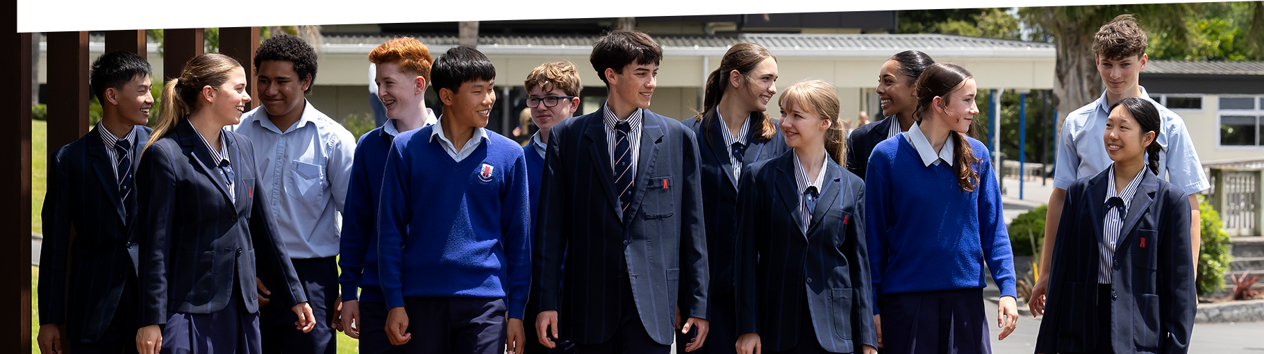 Junior and senior Macleans College students walking to class